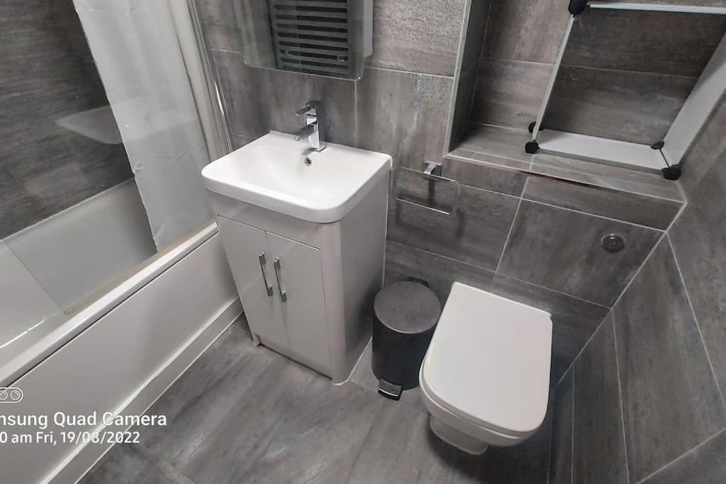 Central Apartment, Kings Cross 6 Mins Walk London Exterior foto